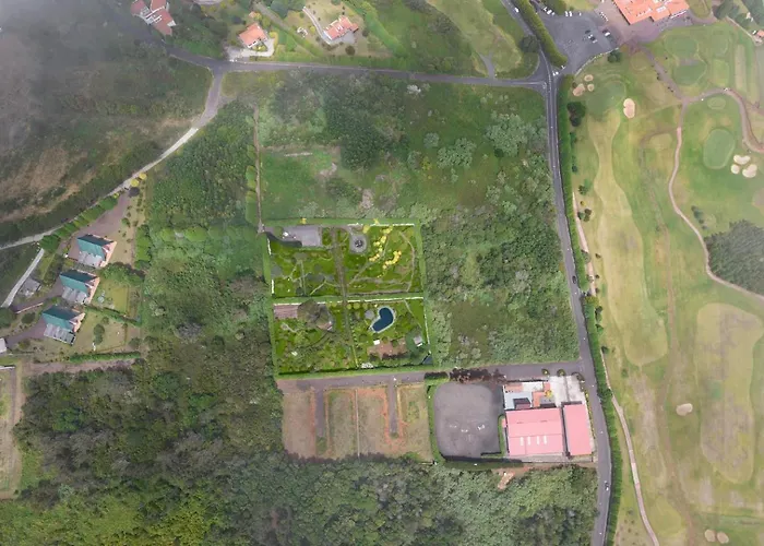 Ocean View Garden Retreat By The Golf Course